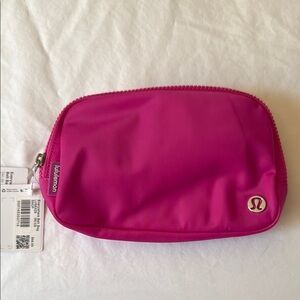 Everywhere Belt Bag, Sonic Pink